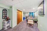 426 Walnut St - Photo 20