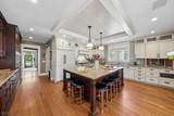 108 Maplewood Ave - Photo 19