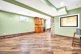 22 Vine St - Photo 15