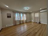 520 Spencer St - Photo 2