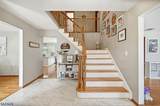 6 Robin Dr - Photo 4