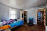 427 Robins St - Photo 11