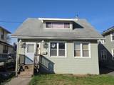 427 Robins St - Photo 3