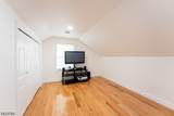 144 Silleck St - Photo 5