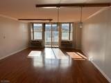 300 Main St - Photo 2