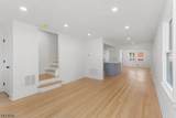 325 Hollywood Ave - Photo 3