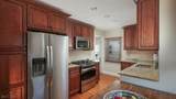1910 Grandview Ave - Photo 16