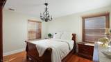 1910 Grandview Ave - Photo 18