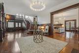 206 Montrose Ave - Photo 5