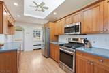 33 Hoyt St - Photo 12