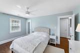582 Sherwood Pkwy - Photo 17