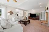 15 Montfort Dr - Photo 8