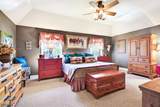 746 Clarence St - Photo 29
