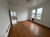205 Chancellor Ave - Photo 3