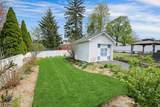 611 5Th Ave - Photo 29