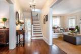 111 Montclair Ave - Photo 4