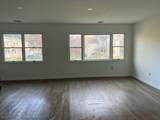 794 W Broad St - Photo 4
