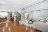 301 Roosevelt Ave - Photo 2