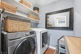 301 Roosevelt Ave - Photo 22