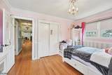 676 Rutgers Pl - Photo 19