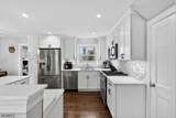 636 Roosevelt St - Photo 10