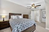 636 Roosevelt St - Photo 32