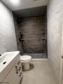 81 Hawthorne Ave - Photo 12