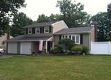 802 Riverbend Dr - Photo 1