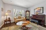 25 Francis Dr - Photo 5