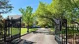 50 Green Ave - Photo 2