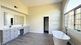 50 Green Ave - Photo 23
