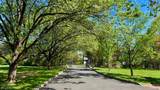 50 Green Ave - Photo 4