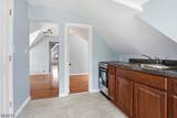 921 S 17Th St - Photo 2