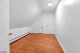 25 Oak St - Photo 10