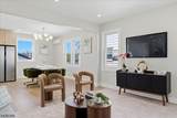 2024 Balmoral Ave - Photo 10