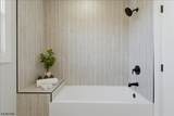 2024 Balmoral Ave - Photo 37