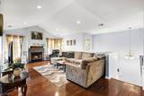 123 Chariot Ct - Photo 1