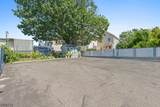 939 Grove St - Photo 18