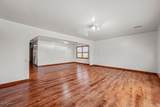 939 Grove St - Photo 3