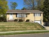 60 Sutton Ave - Photo 1