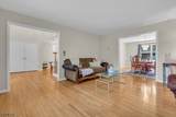 17 Revere St - Photo 10