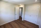 210 Walnut St - Photo 17