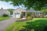 964 Crescent Dr - Photo 1