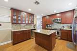 964 Crescent Dr - Photo 10