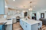 520 Oak St - Photo 4