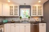 32 Yale St - Photo 11