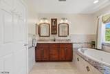 14 Zeller Dr - Photo 24