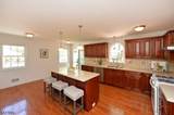 1641 Ardsley Ct - Photo 9