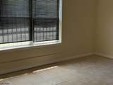 414 W Grand St - Photo 4