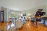 34 Arnold Dr - Photo 3